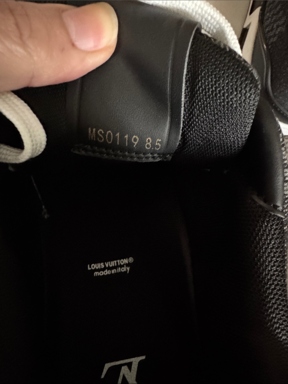 Louis Vuitton Men’s Black & White Knit Low-Top Sneakers with LV Script - Picture 4 of 8